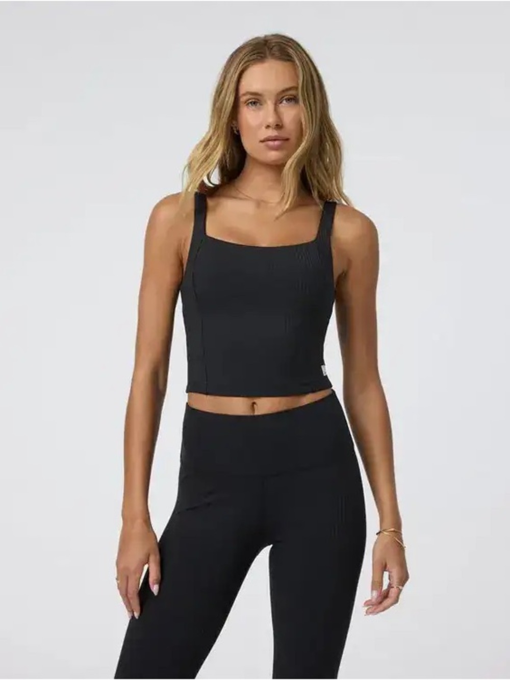 Vuori Inversion Ribbed Square-Neck Crop Tank Black